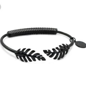 NEW! Kinsley Armelle Black Laurel Leaf Bracelet